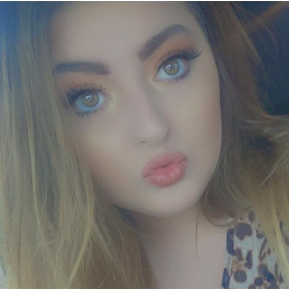 Meet your Posher, Ariel
